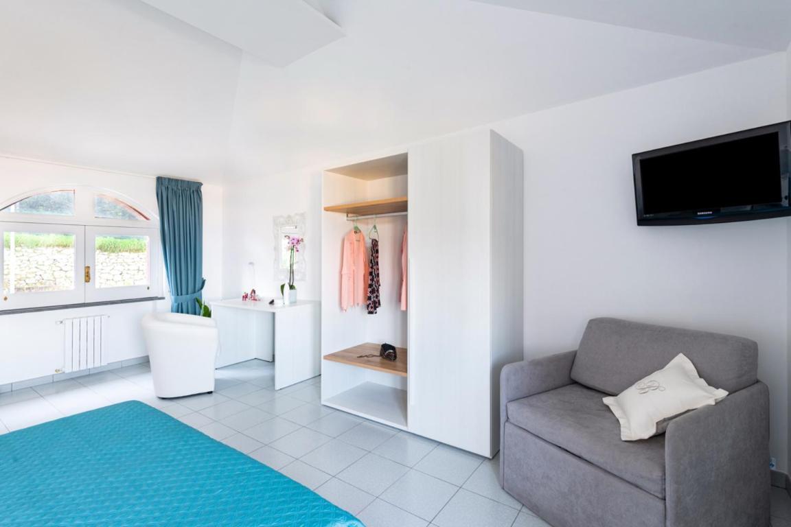 Sorrentovibes - Sea View Rooftop Apartment With Jacuzzi & Garden Luaran gambar